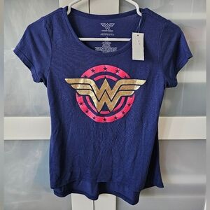 Juniors' DC Comics: Wonder Woman Graphic Tee L (14) NWT